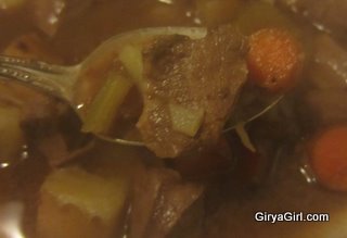 Grass Fed Beef Heart Stew – Slow Cooker Method | GiryaGirl.com